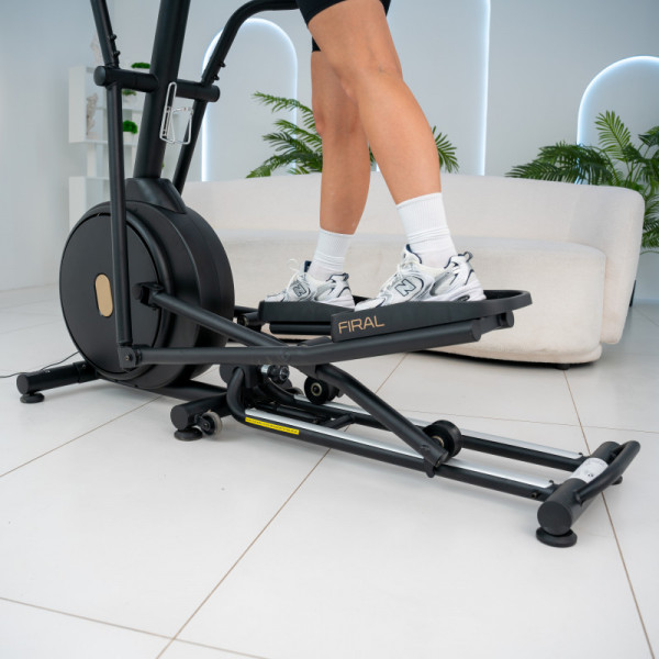 Эллиптический тренажер OXYGEN FITNESS FIRAL