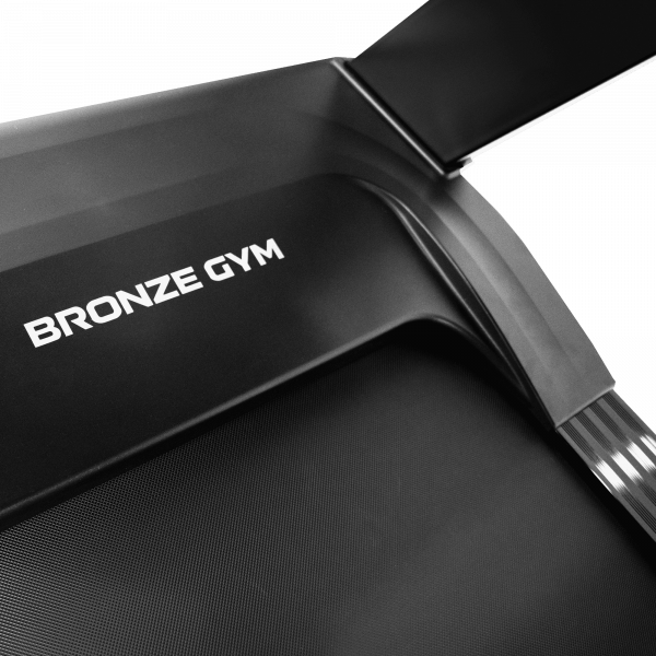 Беговая дорожка профессиональная BRONZE GYM RUNWAY